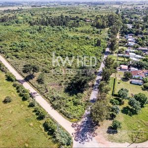 Venta De Terreno De 294,065 M² En Montevideo Oeste