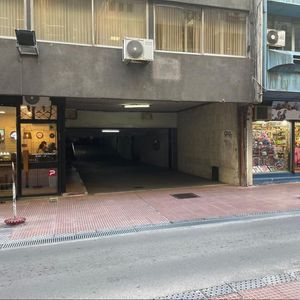 Venta Garage Ciudad Vieja