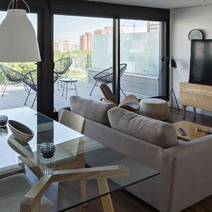 Apartamento Penthouse Dos Dormitorios En Alquiler Con Garaje Opcional En Barrio Sur - 1001