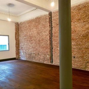 Venta Edificio Con Renta En Ciudad Vieja Peatonal Bacacay