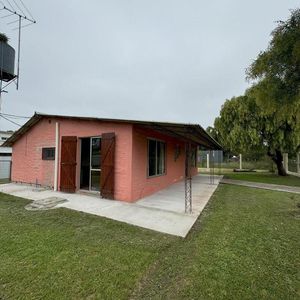 Casa Con Apartamento Y Galpon En Venta En Britópolis