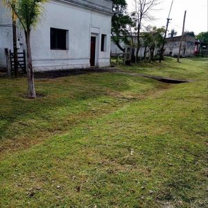 Venta Casa En Aiguá, Maldonado, 2 Dormitorios Con Terreno.
