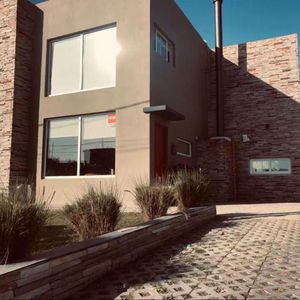 Alquiler Casa 3 Dormitorios Con Piscina Climatizada