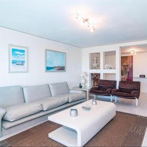 Apartamento En Alquiler De Temporada En Lincoln Center – Playa Mansa, Punta Del Este