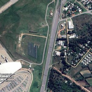 Ruta 101 Frente Al Aeropuerto, 4000 M2 De Terreno , 1000 M2 De Local, 50 Mts De Frente !!