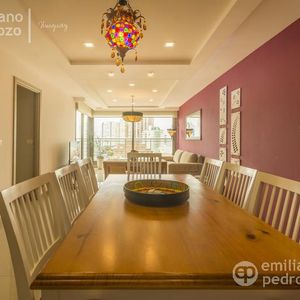 Apartamento En Venta De Dos Dormitorios Con Servicios En Playa Brava Punta Del Este 2 Garages
