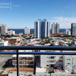 Departamento - Playa Brava