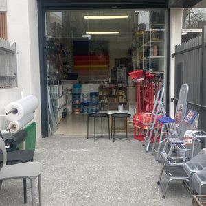 Local En Venta  En Pocitos  Con Renta