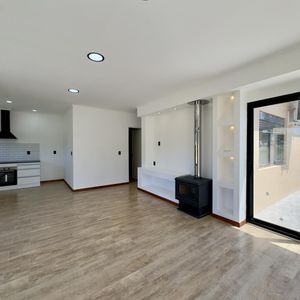 Casa En Venta A Estrenar De 3 Dormitorios, 2 Baños, Parrillero, Piscina Y Cochera En Colonia