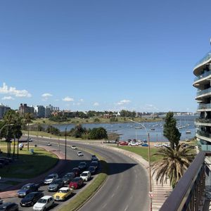 Rambla Puertito Buceo, 184 M2, Gge X2 , Boxes, Piscina Y Barbacoa !!