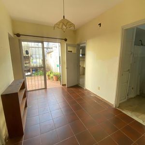 Venta Casa 4 Dormitorios, 2 Baños, Cochera. Zona La Blanqueada 
