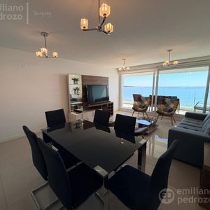 Venta Departamento  3 Dormitorios Pent House Playa Mansa  Punta Del Este