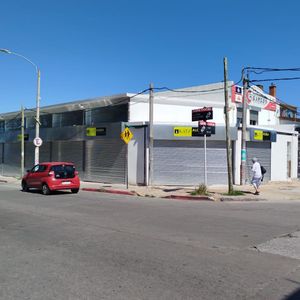 Gran Esquina, Carlos María Ramirez Y Turquía, 483 M2, 40 Mts De Frente, Estrena !!