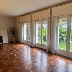 Excelente Oficinas, Clinica O Consultorios En Carrasco Sur Céntrico