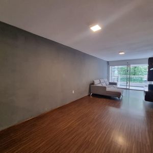 Villa Biarritz. 2 Dormitorios, 2 Baños, Garaje, Amenities.