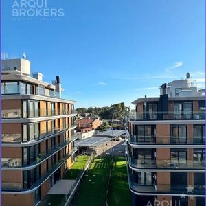 Apartamento De Tres Dormitorios En Venta En Barra De Carrasco - 603b