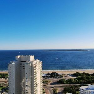 Venta Y Alquiler Apartamento 2 Dormitorios Parrillero, Miami Boulevard, Punta Del Este