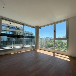 Venta | 2 Dormitorios En Piso 9 Al Frente - Centro