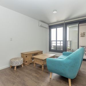 Venta Apartamento 2 Dormitorios Y Garaje En Centro Sur Con Renta