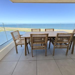 Venta Apartamento 3 Dormitorios, Servicio Y Amenities En Playa Mansa