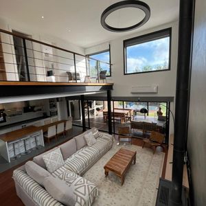 Casa En Barrio Privado Lomas De La Tahona 4 Dormitorios, 4 Baños, Piscina