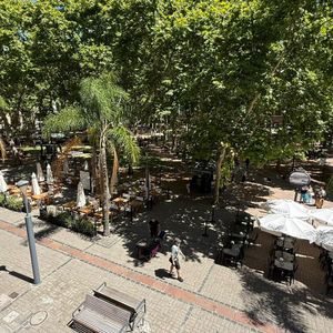 Oficina A La Venta Con Renta En Peatonal Sarandí Y Juan Carlos Gómez!!