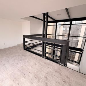 Venta Apartamento 1 Dormitorio Loft En Ciudad Vieja