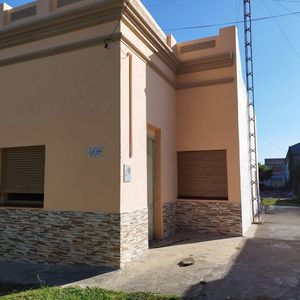 Casa En Nueva Helvecia