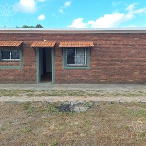 Casa Con Gran Terreno En El Pinar