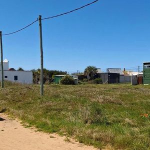 Venta De Terrenos Con Títulos Originales A 200 Mts Del Mar