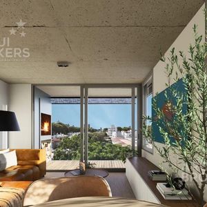 Apartamento De Tres Dormitorios En Venta En Malvín - 701