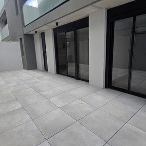 Apartamento De 1 Dormitorio Con Gran Patio Exclusivo, En Venta En La Blanqueada, Montevideo