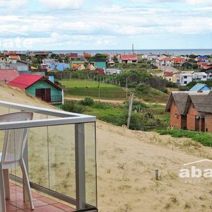 Venta De Complejo De 7 Apartamentos Con Vista Al Mar! Punta Del Diablo