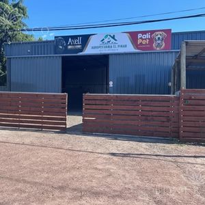 Local Comercial Para Todo Rubro En El Pinar