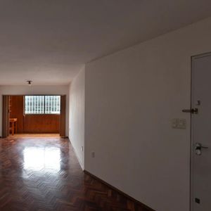 Venta Apartamento 2 Dormitorios En Excelente Zona En Aguada