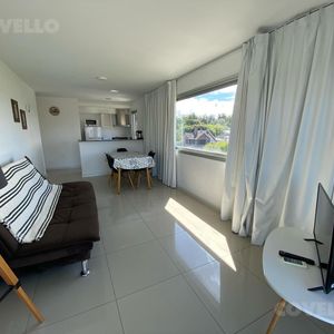 Apartamento En Alquiler Sobre La Rambla De Colonia