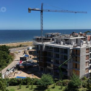 Excelente Apartamento A Estrenar Frente Al Mar