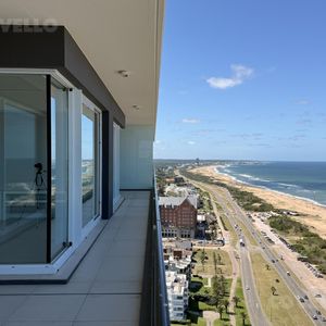 Departamento Semi Piso 5 Suites Le Parc IV Playa Brava