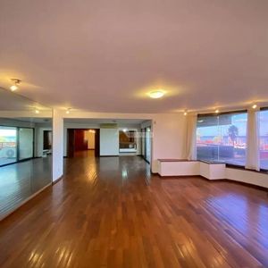 Vendo Apartamento 5 Dormitorios 4 Baños - Punta Carretas