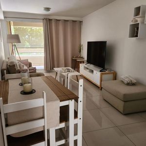 Venta Apartamento De 3 Dormitorios En Parque Batlle C/ Garage 