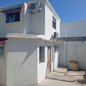 Venta De Apartamento 1 Dormitorio En Ph En El Prado,