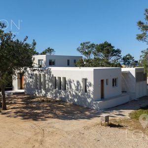 Alquiler Casa 4 Suite Laguna Escondida