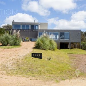 Venta De Casa En Arenas De Jose Igancio