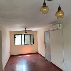 Vivienda De 2 Dormitorios En Complejo Inve En 2do Piso