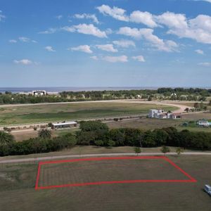 Terreno De 1.588m2 En Fraccionamiento 4 Soles II