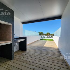 Venta De Monoambiente Con Solárium Con Parrillero En Complejo Cerrado