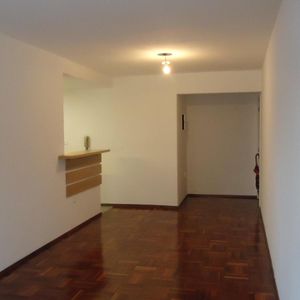 Apartamento Al Frente, 1 Dorm, Por Ascensor , Centro Norte.