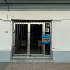 Local En Carmelo