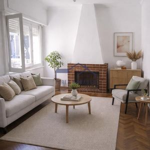 Venta Apartamento Al Frente 3 Dormitorios . Tres Cruces (alquilado)