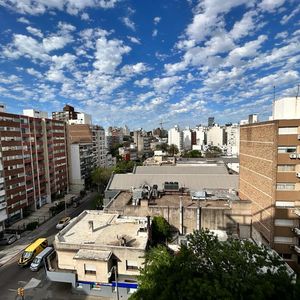Próximo A Rambla De Pocitos, Equipado, Un Dormitorio Nuevo Y Equipado, Gge, Gimnasio, Barbacoa, Lavadero!!!